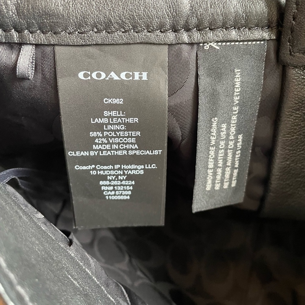 Coach Black Leather Women Shorts- Size 0 - Picture 6 of 6